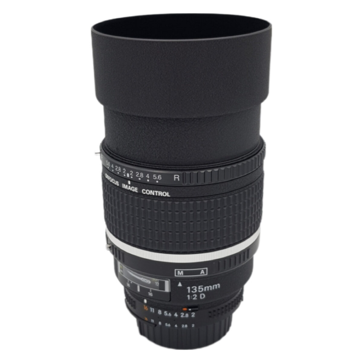 لنز دوربین نیکون مدل  Nikon AF DC-NIKKOR 135mm f/2D