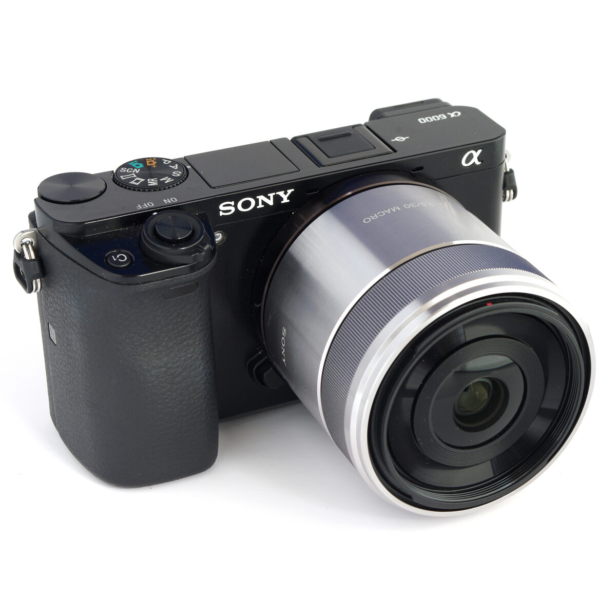 لنز دوربین سونی مدل E 30mm F3.5 Macro