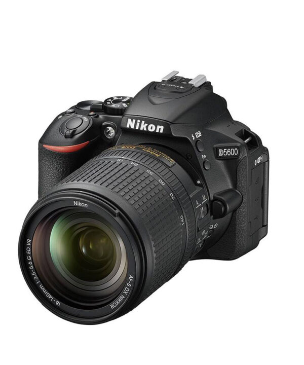 دوربین دیجیتال عکاسی نیکون مدل D5600 به همراه لنز 18-140 میلی متر VR AF-S DX