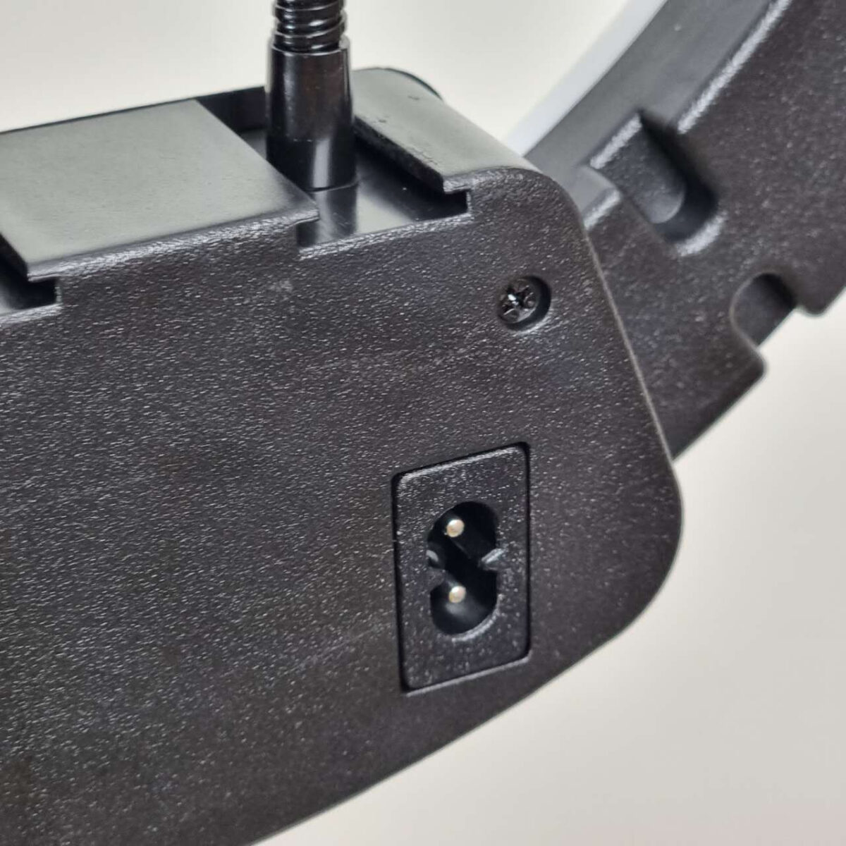 رینگ لایت مدل RL-14 NEO K به همراه سه پایه