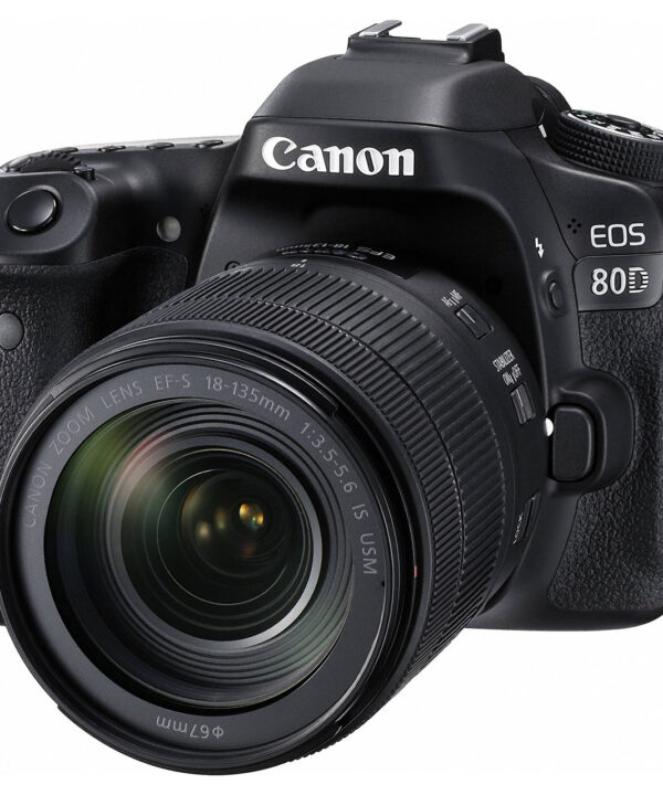 دوربین دیجیتال کانن مدل Eos 80D EF S به همراه لنز 18-135 میلی متر f/3.5-5.6 IS USM