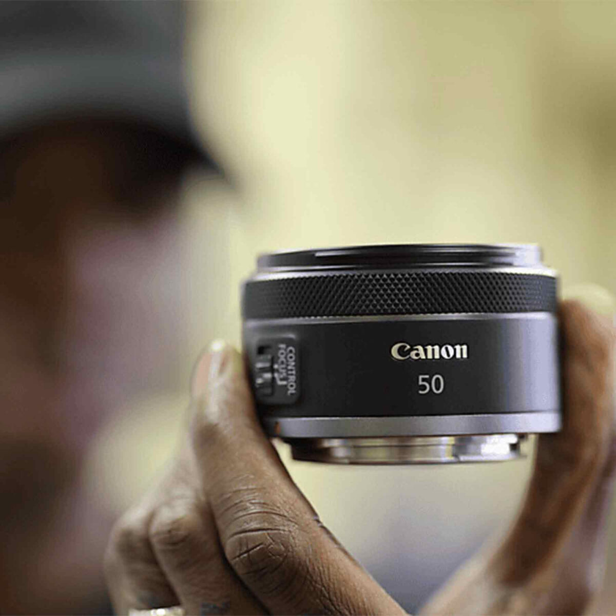 لنز کانن مدل RF 50mm f/1.8 STM
