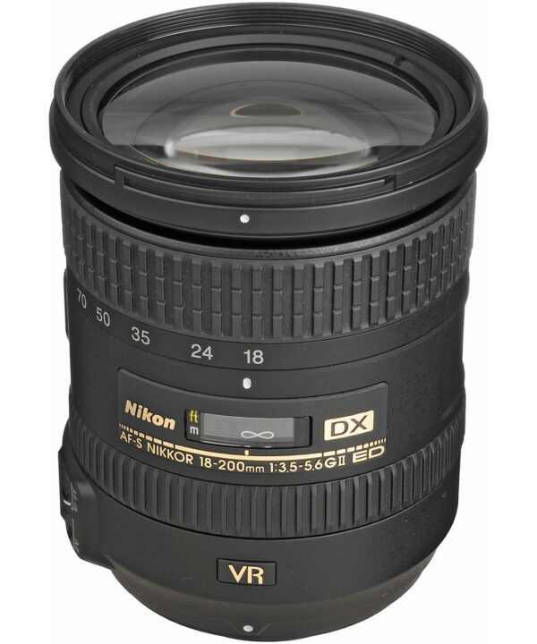 لنز نیکون مدل AF S DX Nikkor 18-200 F-3.5 5.6 G ED VR II