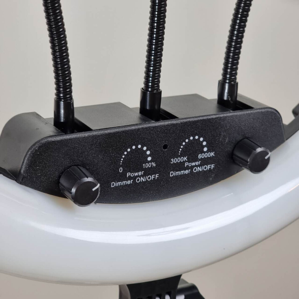 رینگ لایت مدل RL-14 NEO K به همراه سه پایه